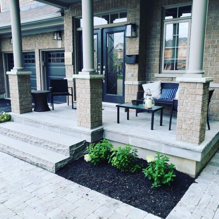 Custom outdoor landscaping East Gwillimbury